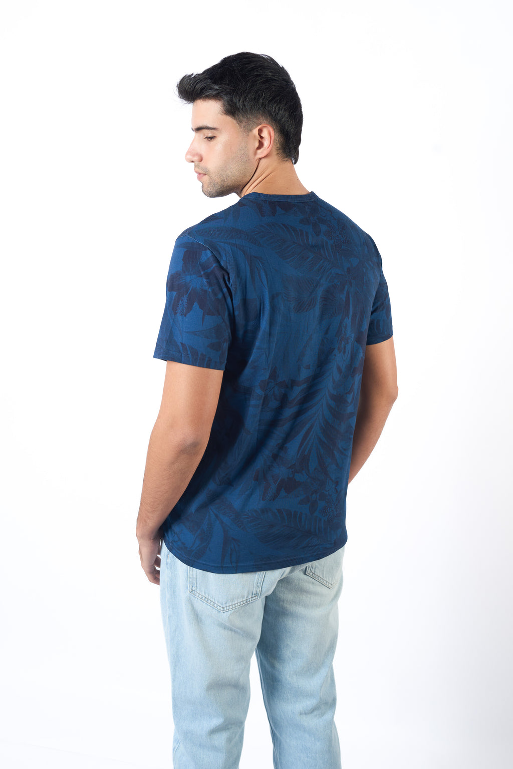 REMERA SLIM AZUL TROPICAL