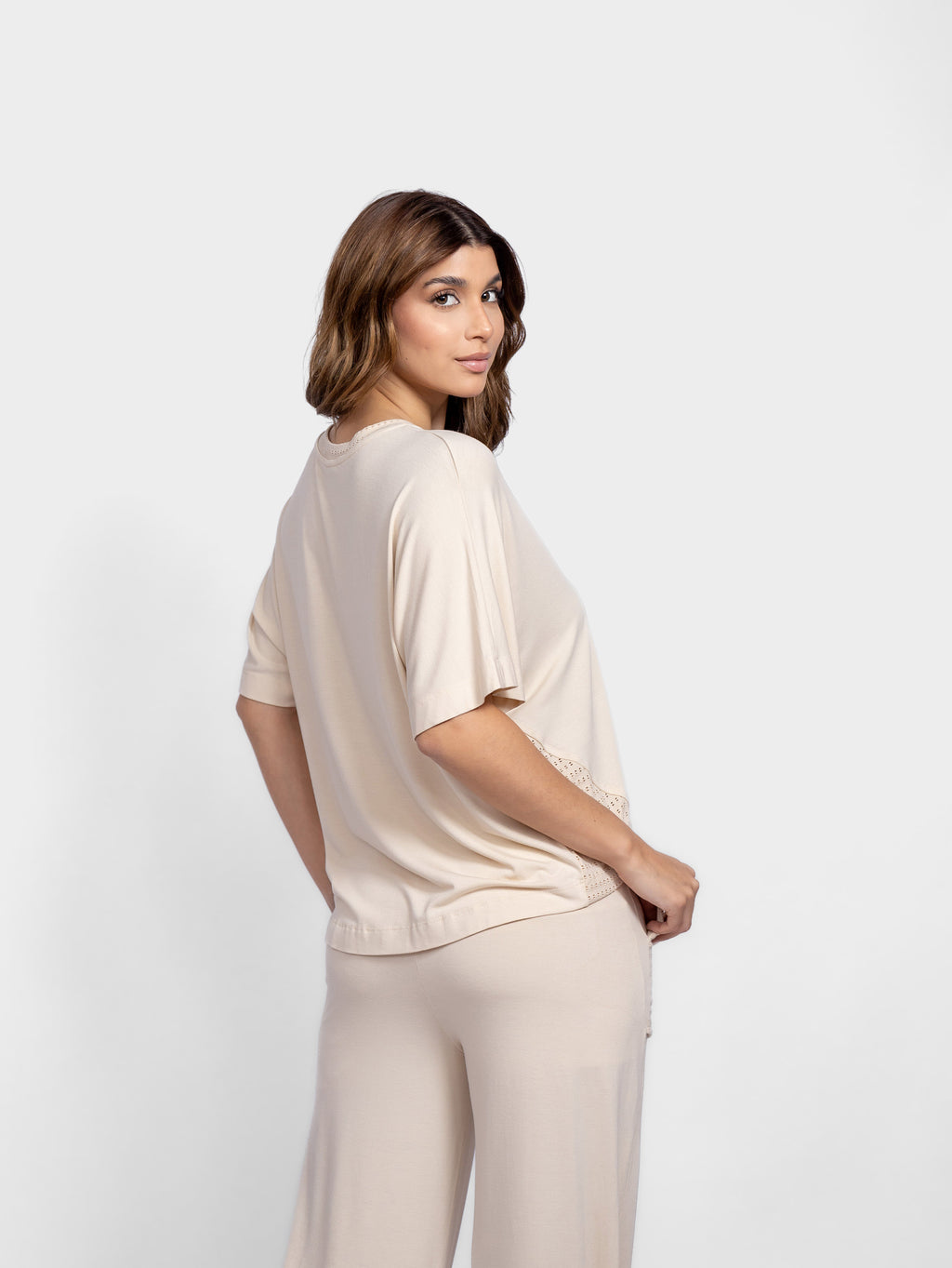 REMERA GRACE CALADA